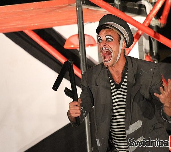 causa-fatalis-teatr-novogo-fronta-11 causa-fatalis-teatr-novogo-fronta-11
